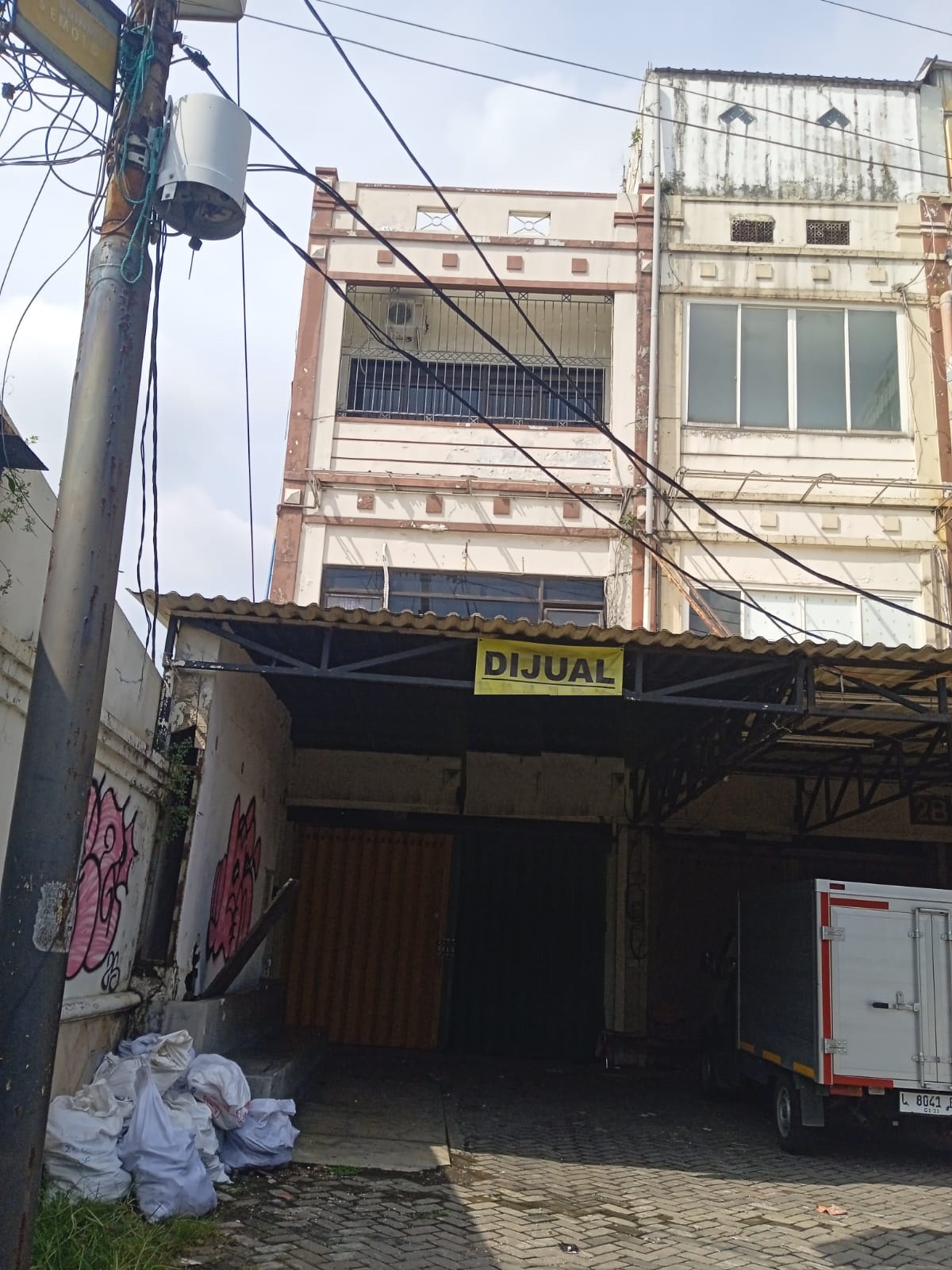 rumah dijual nginden semolo surabaya