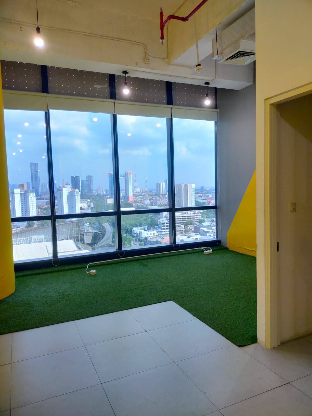 *UAL CIPUTRA WORLD OFFICE SPACE Surabaya Lantai 15