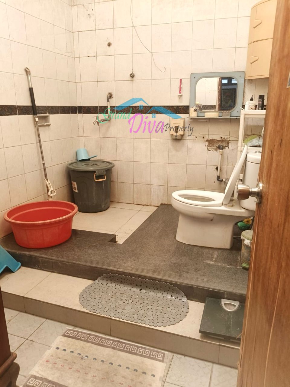 Dijual Rumah Luas di Jati Makmur Pondok Gede Bekasi