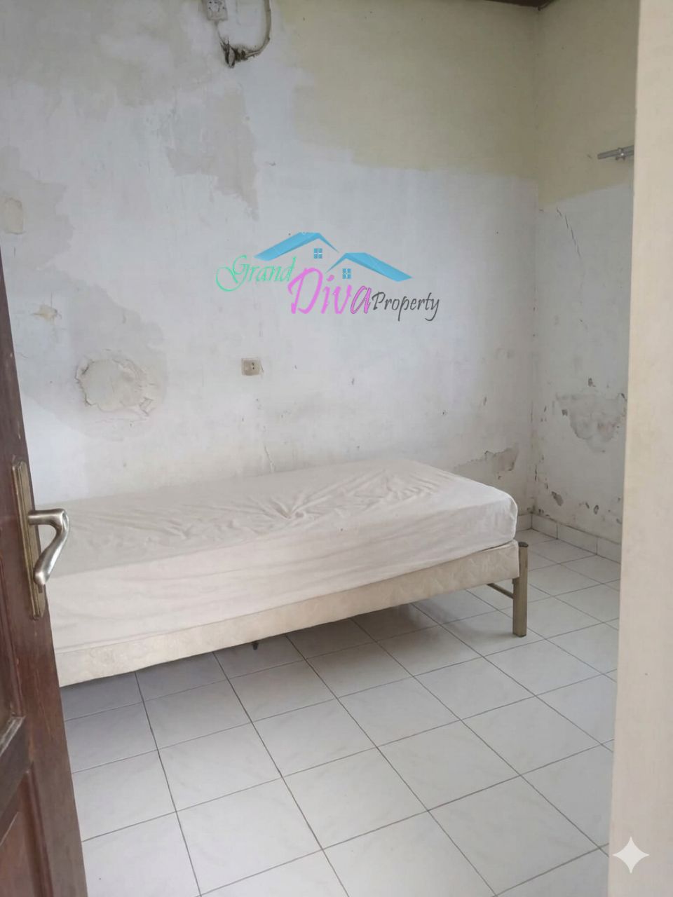 Dijual Rumah Luas di Jati Makmur Pondok Gede Bekasi