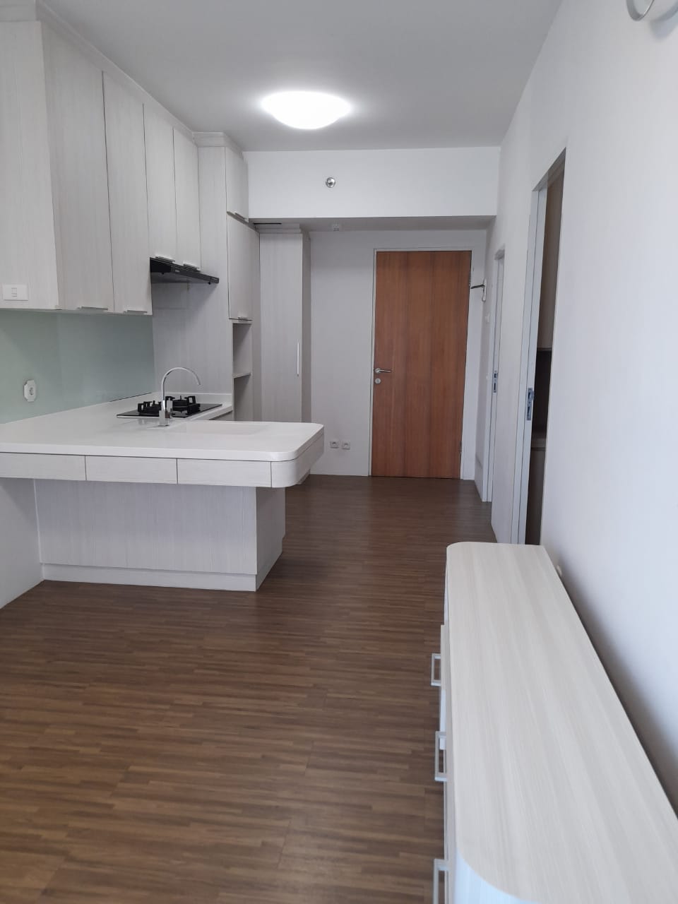 disewakan apartemen puncak bukit golf surabaya