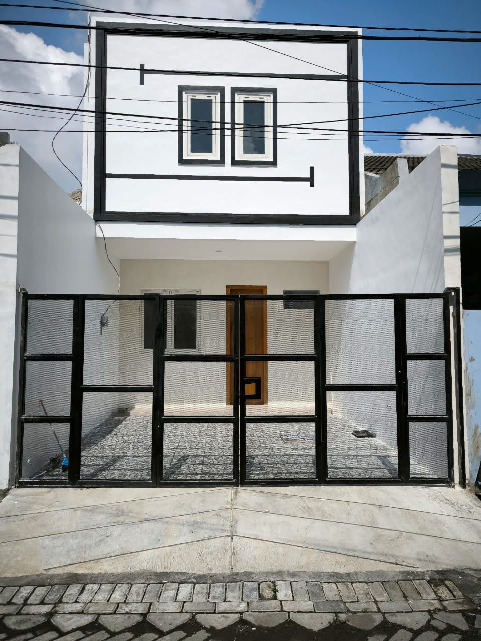 rumah dijual semolowaru selatan surabaya