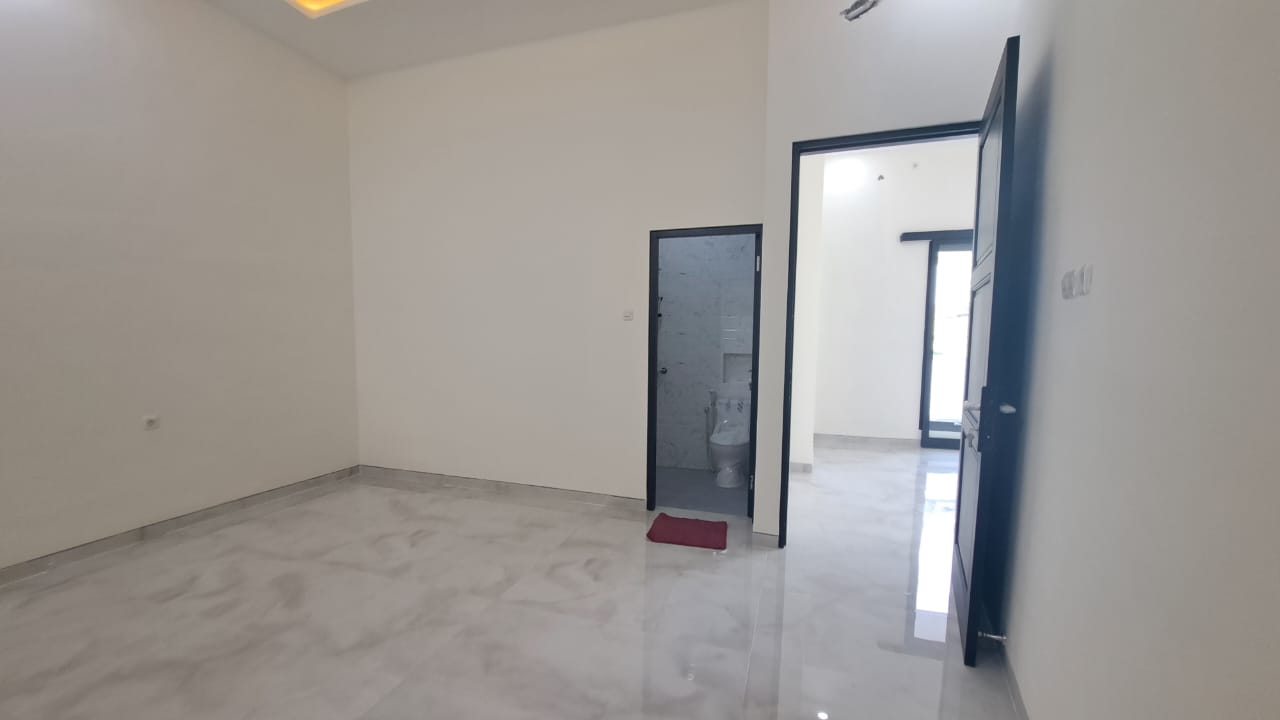 RUMAH 2 LANTAI NEW DI BABATAN PANTAI, SELANGKAH KENJERAN