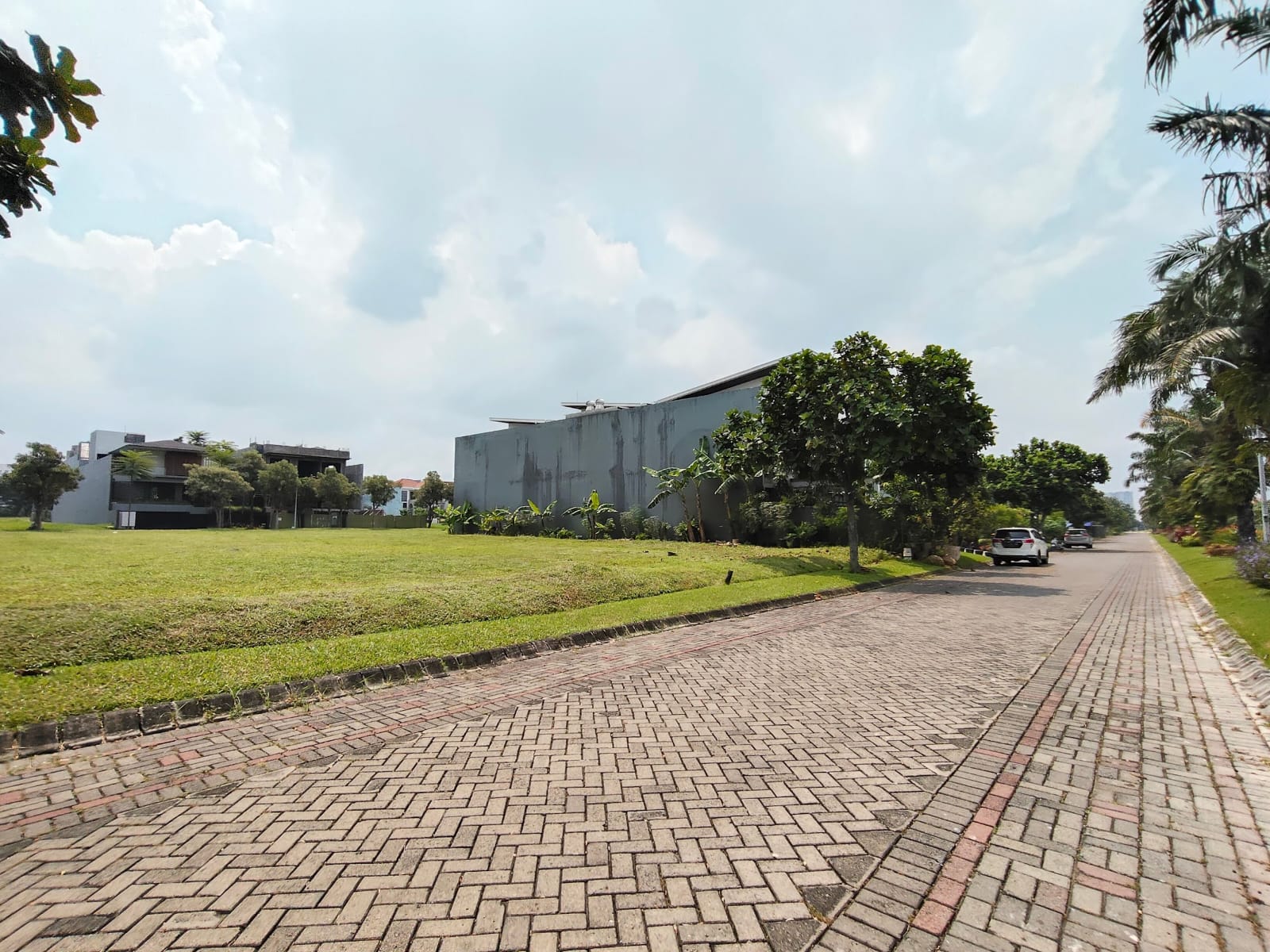 TANAH KAVLING DI GRAHA FAMILI PERUMAHAN ELITE SURABAYA BARAT