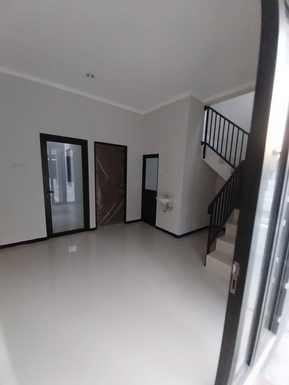 Dijual Rumah Baru Gress 2 Lantai ALANA REGENCY GUNUNGSARI INDAH
