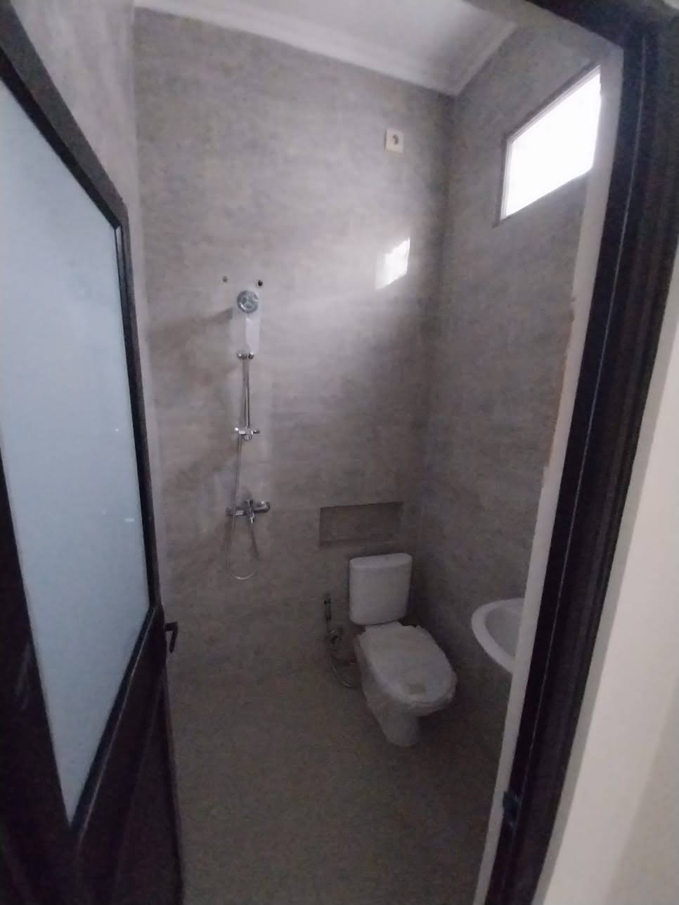 Dijual Rumah Baru Gress 2 Lantai ALANA REGENCY GUNUNGSARI INDAH