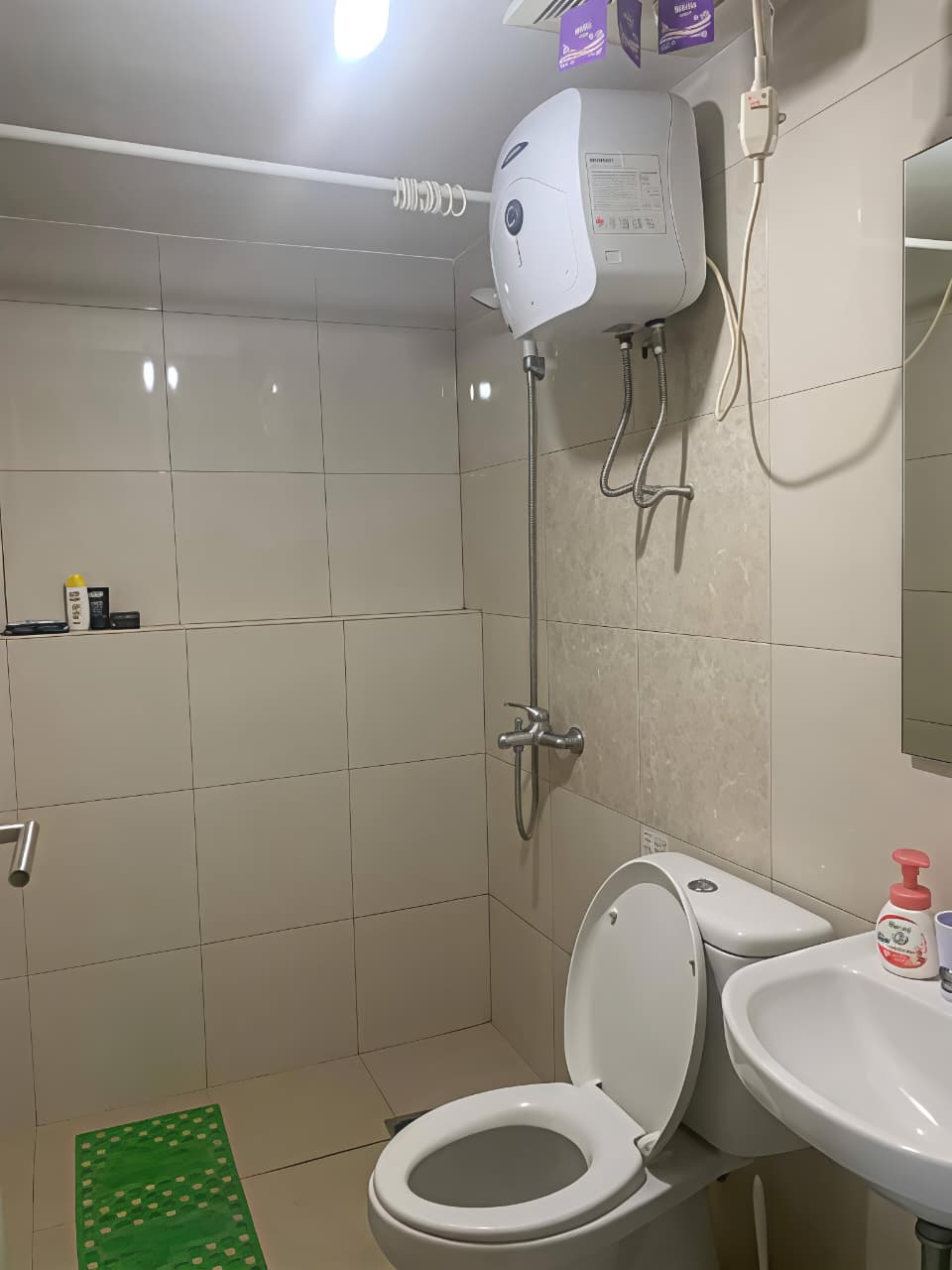 DISEWAKAN APARTEMEN 2BR HOOK DI ORCHARD CONNECT PAKUWON MALL