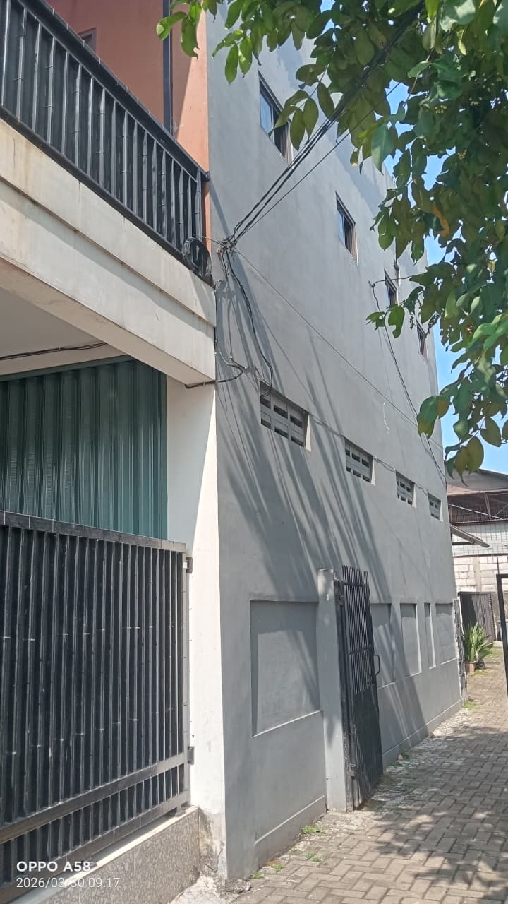 Jual Rumah Luas dan temoat usaha