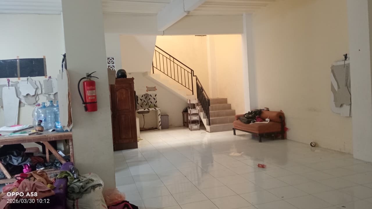 Jual Rumah Luas dan temoat usaha