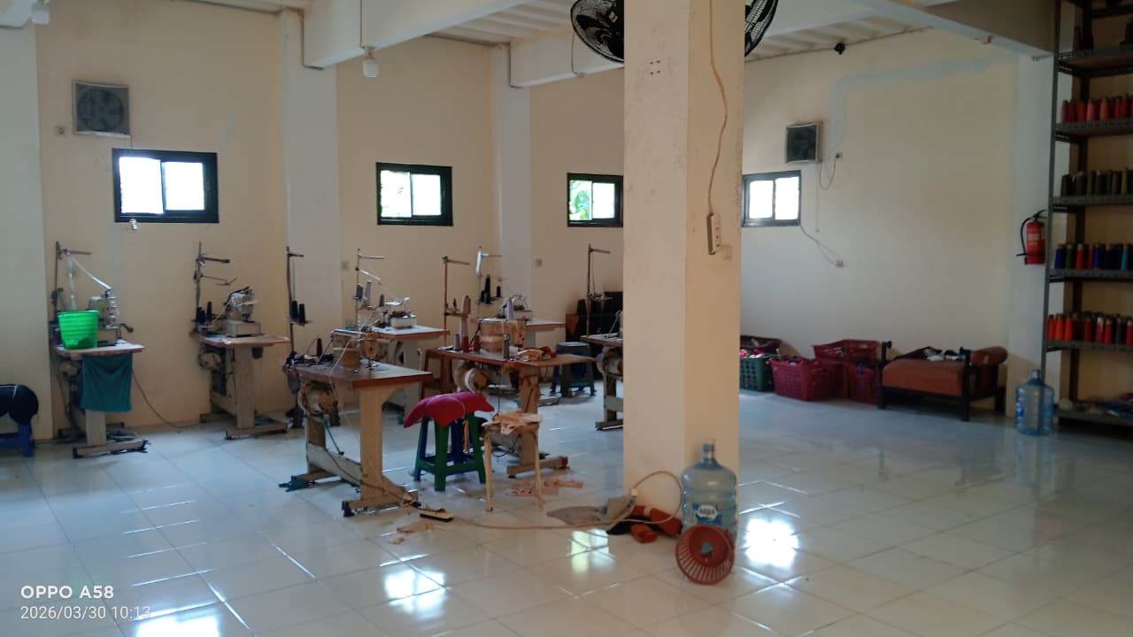 Jual Rumah Luas dan temoat usaha