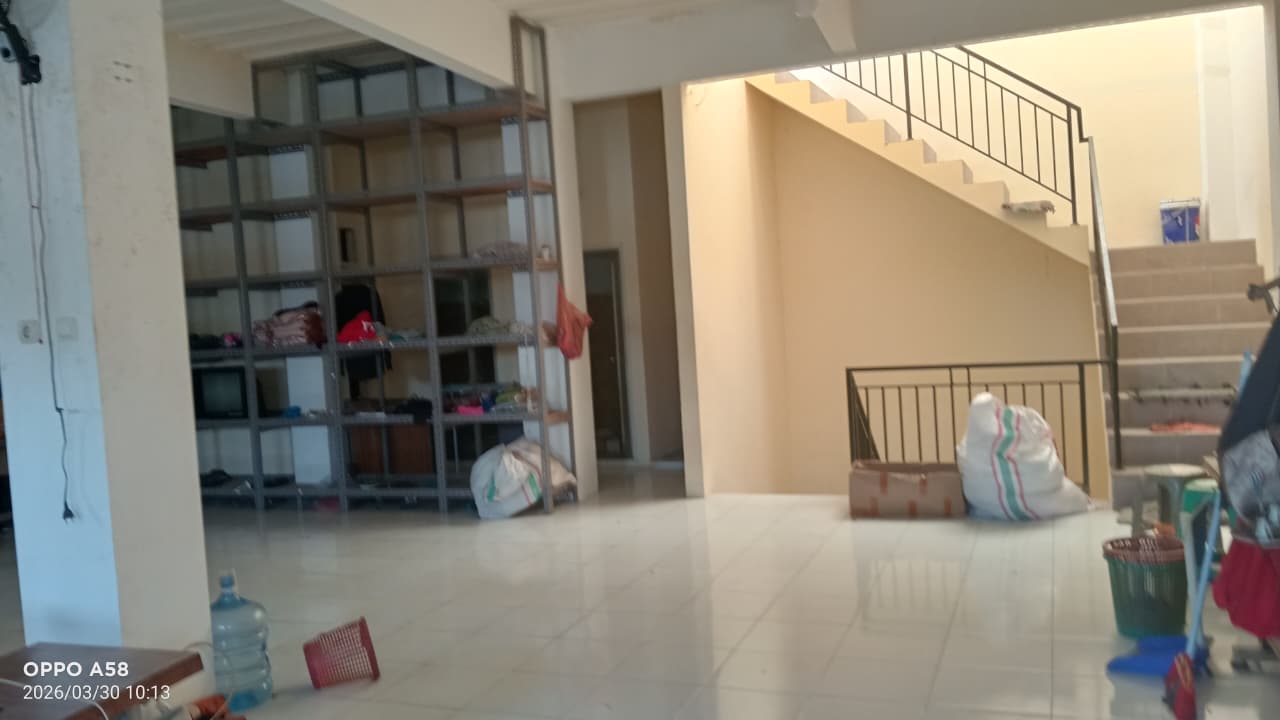 Jual Rumah Luas dan temoat usaha