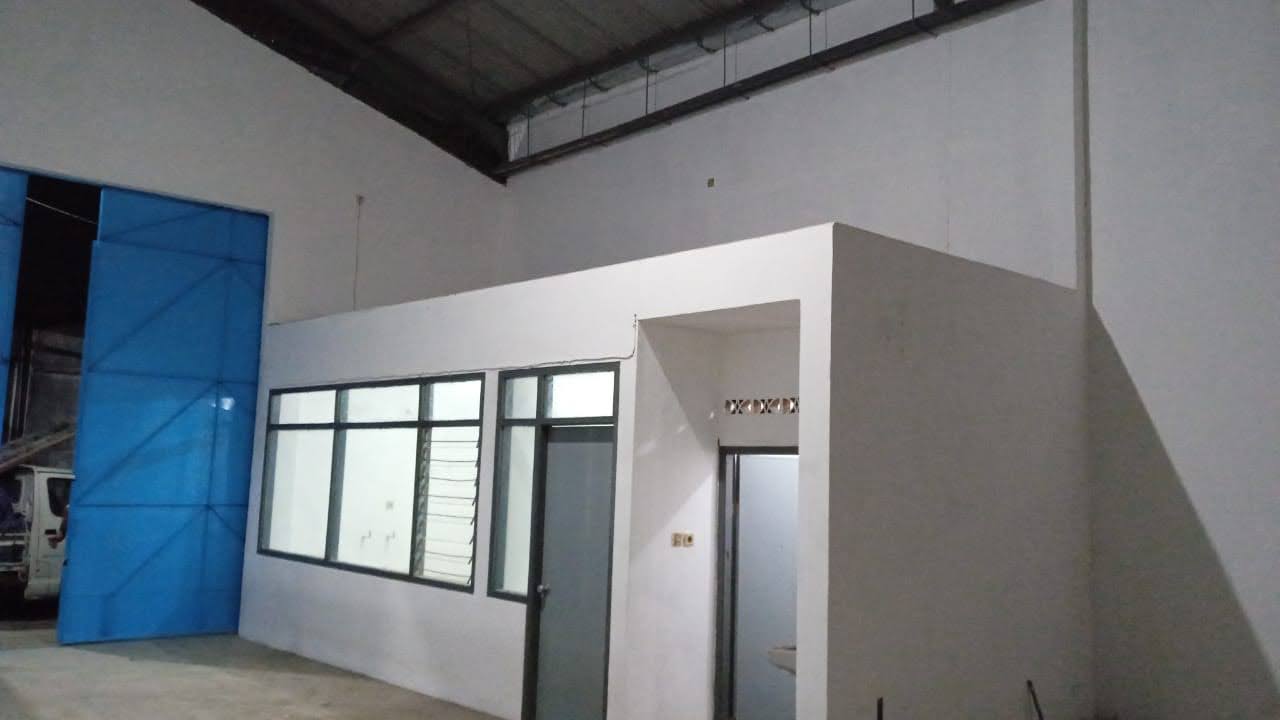 Disewakan GUDANG MARGOMULYO PERMAI Blok AB Lokasi Depan Surabaya