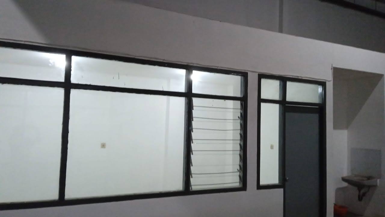 Disewakan GUDANG MARGOMULYO PERMAI Blok AB Lokasi Depan Surabaya