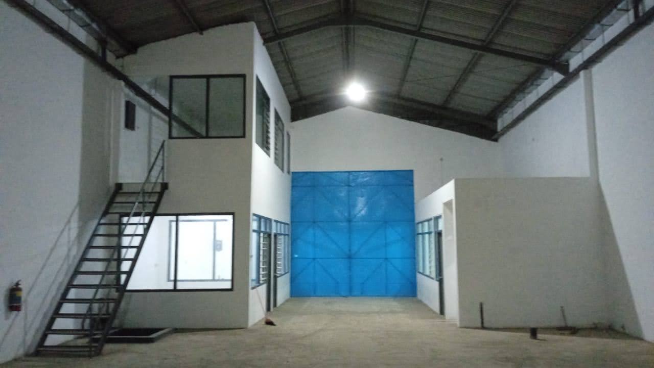 Disewakan GUDANG MARGOMULYO PERMAI Blok AB Lokasi Depan Surabaya