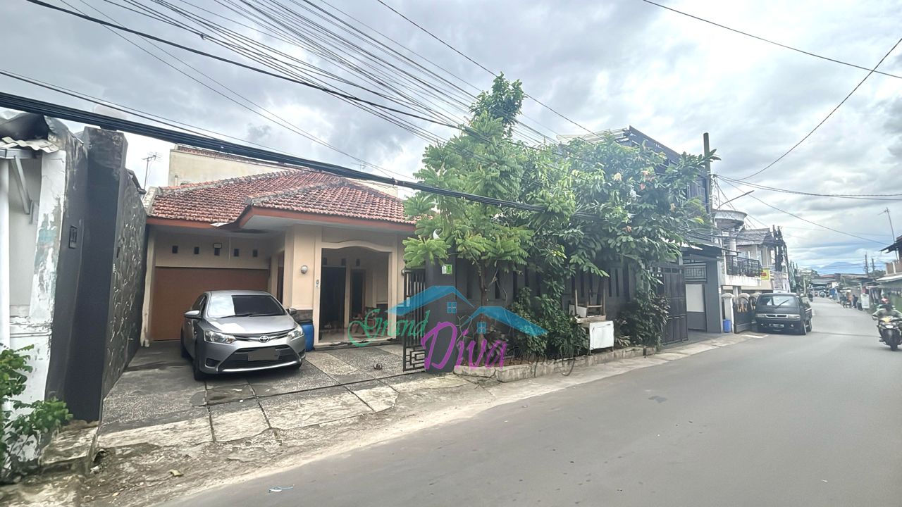 RUMAH LUAS SUDAH SHM DI JALAN CIBULUH TANAH SEREAL KOTA BOGOR