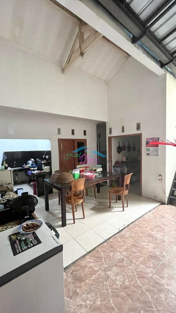 RUMAH LUAS SUDAH SHM DI JALAN CIBULUH TANAH SEREAL KOTA BOGOR