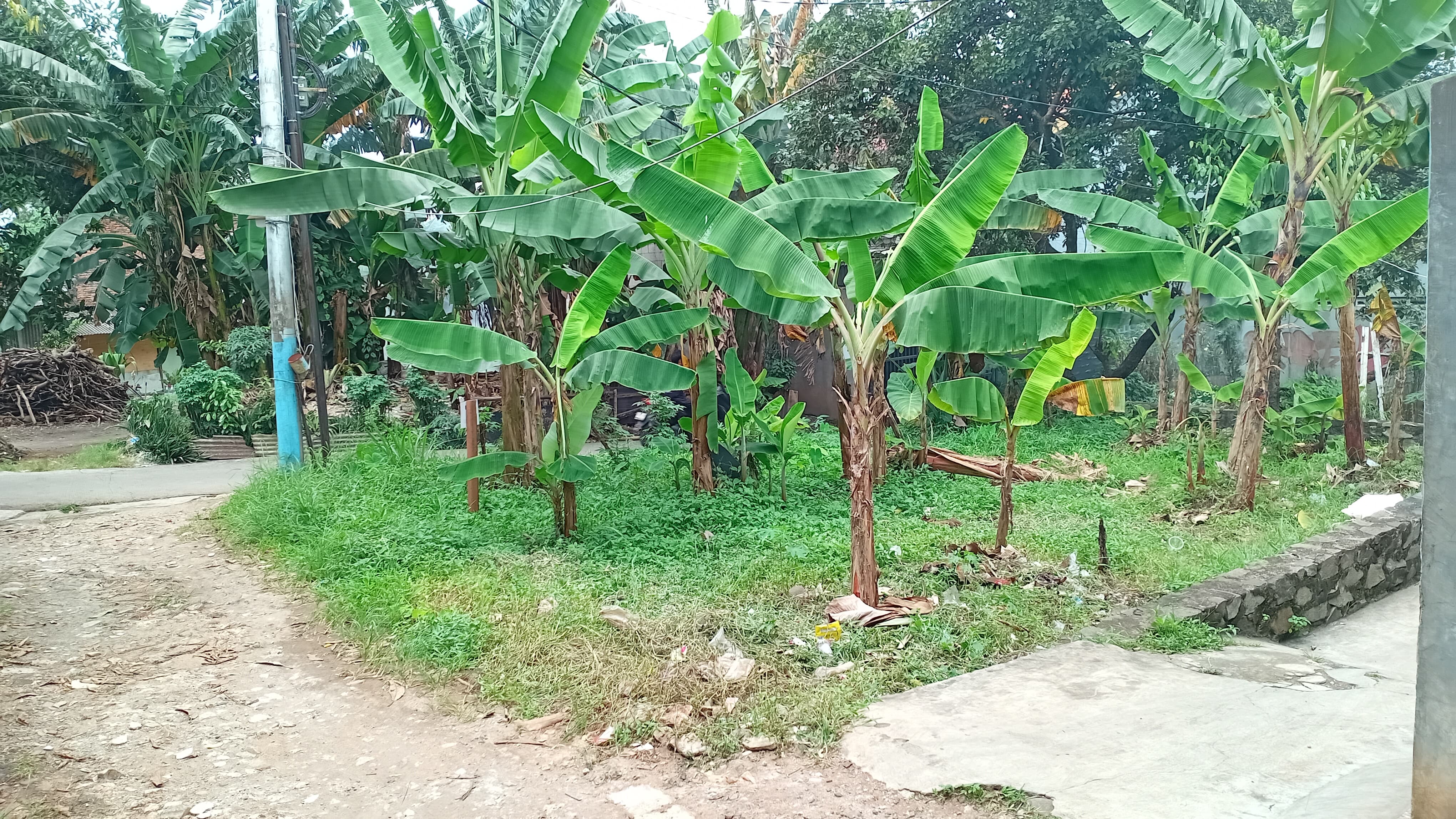 Tanah 96 m2 huk bagus buat cluster di pekapuran Depok