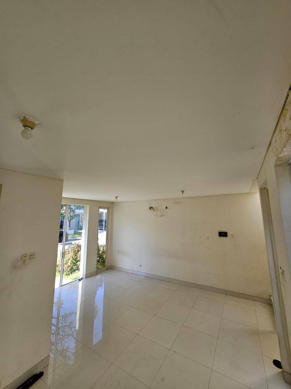 Dijual Rumah MURAH GRAND PAKUWON Cluster Adelaide Surabaya Barat