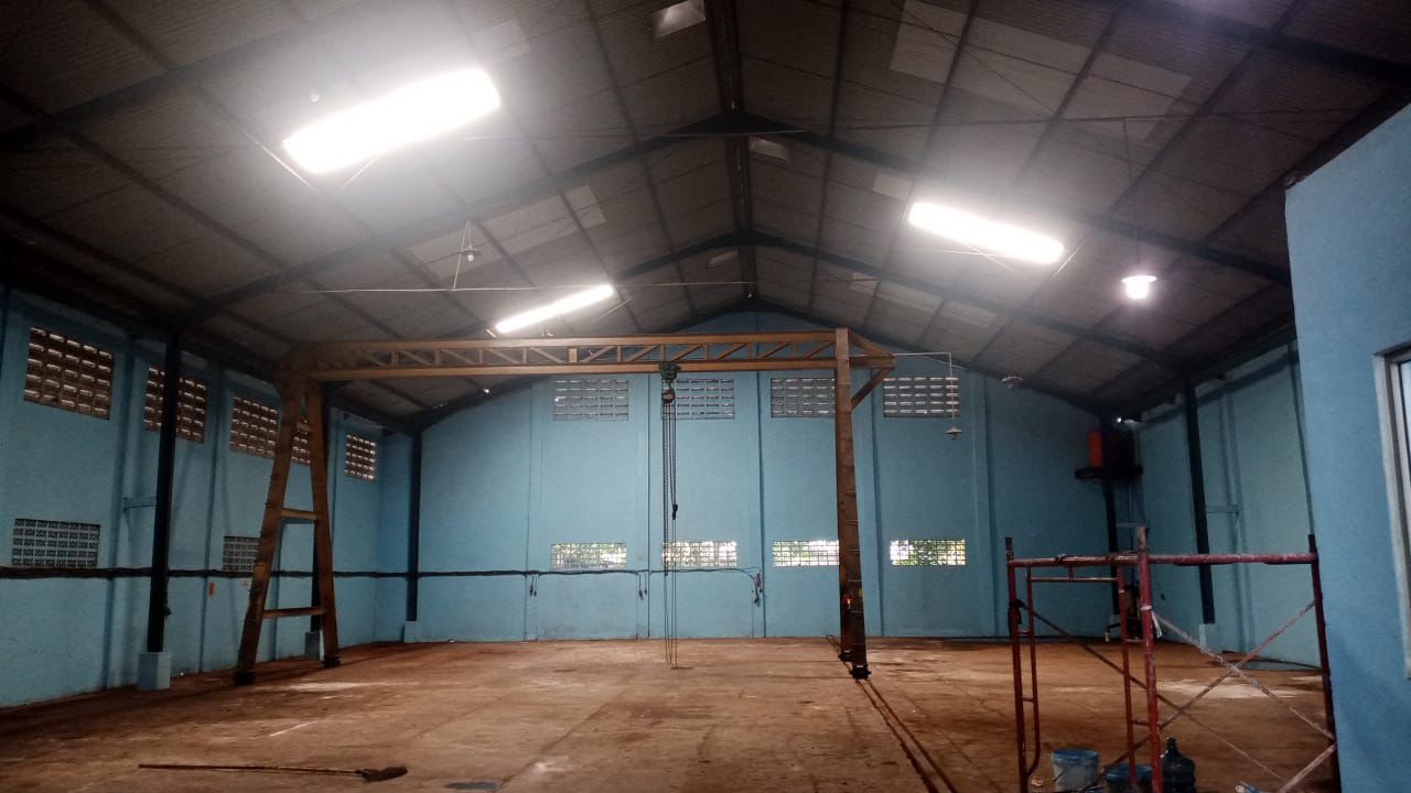 Jual gudang kosong luas dan siap pakai di Al Mujahiddin, Bekasi