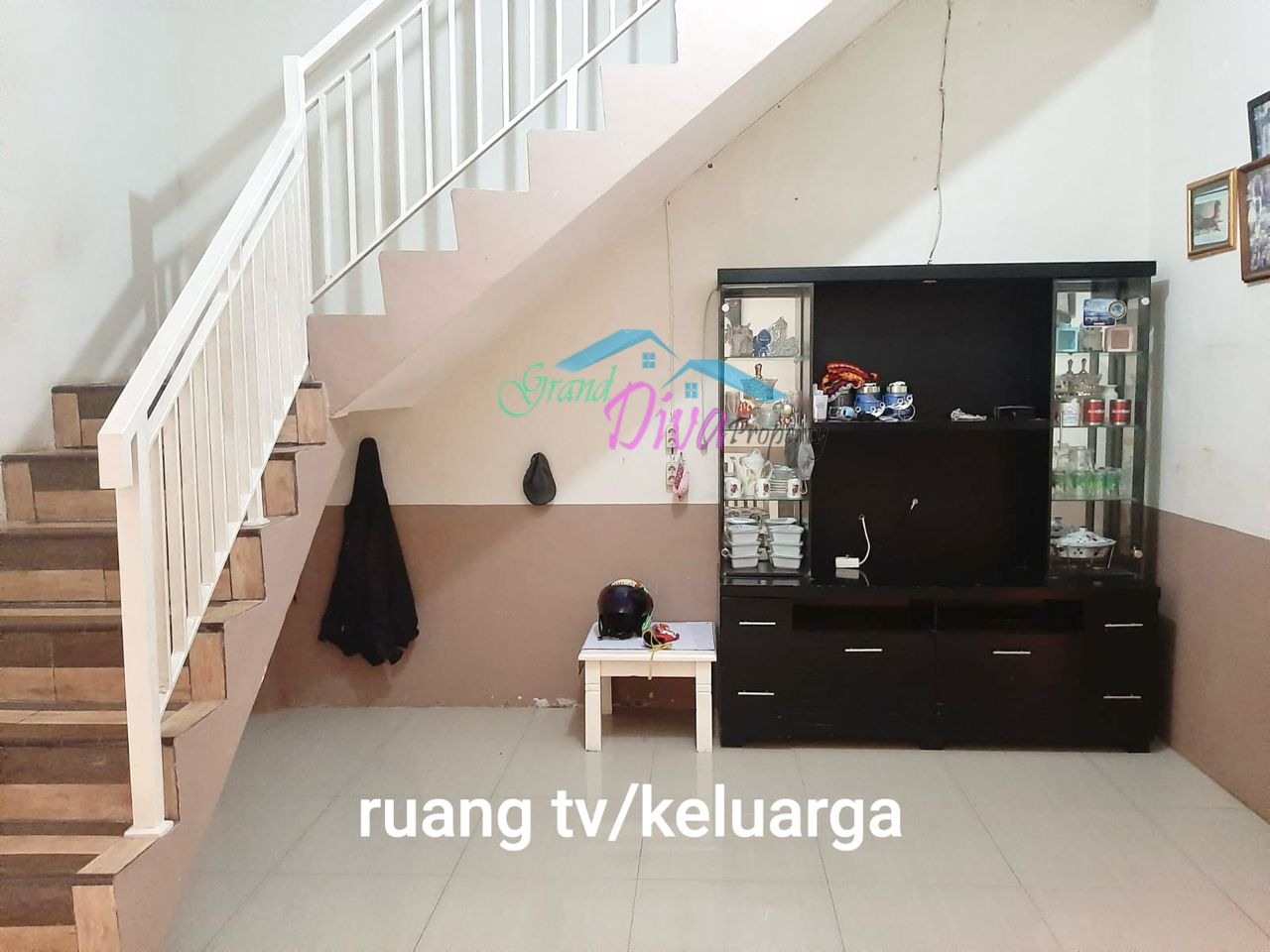 Dijual Rumah dengan 4 Kamar Tidur di Perum Pondok Mitra Lestari