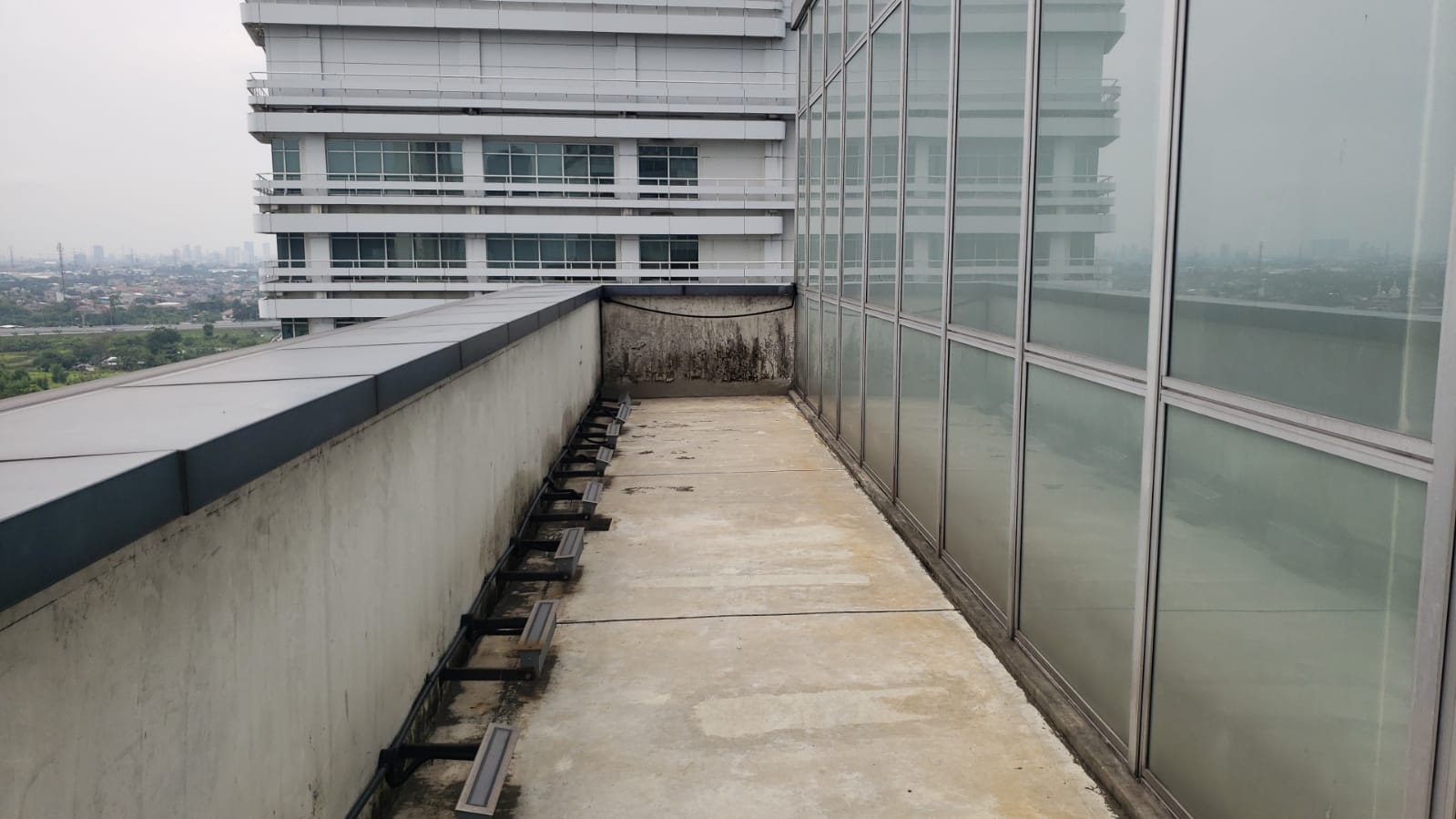 Dijual Office The Smith di Jalur Sutera Timur, Tangerang
