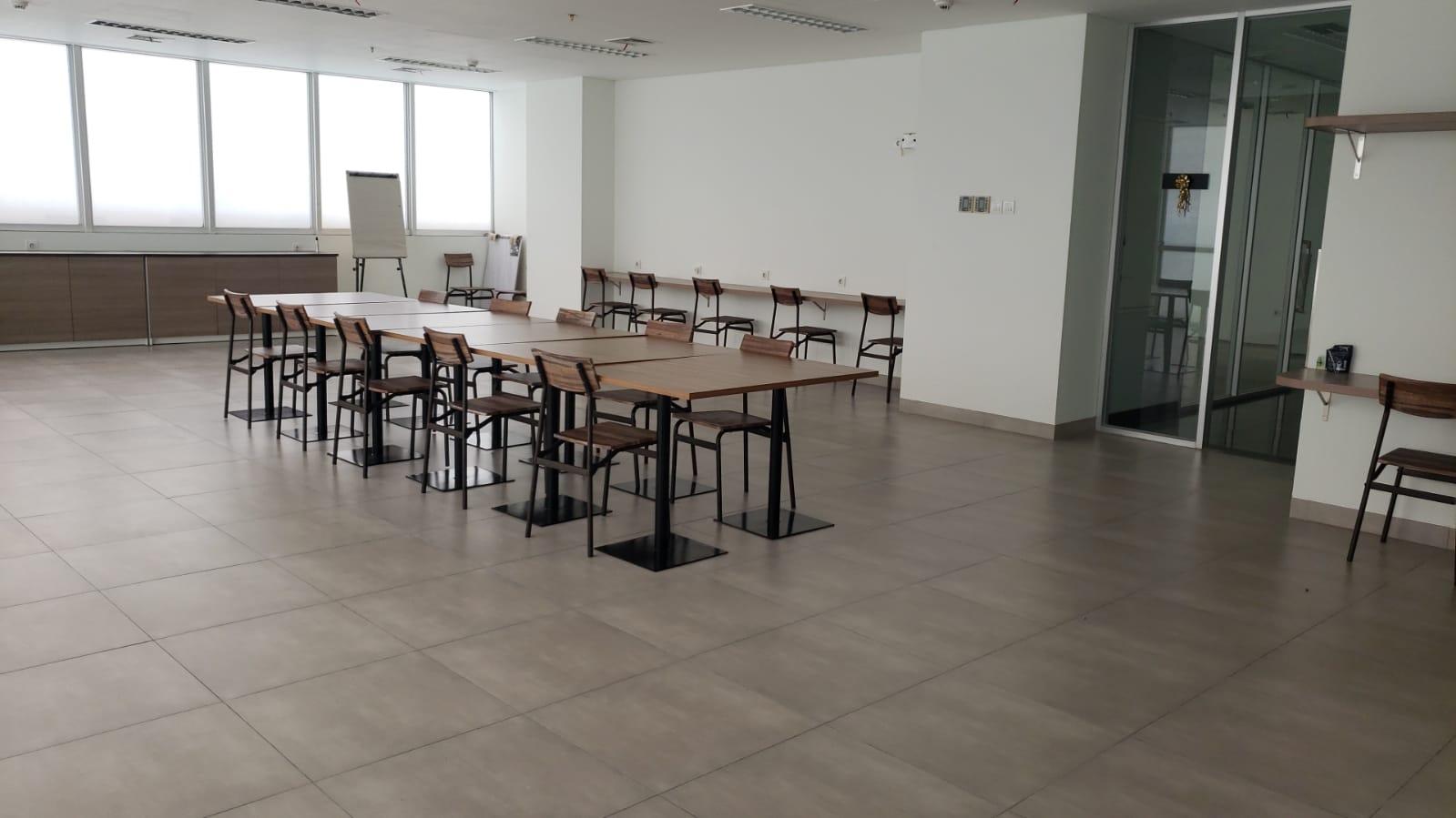 Dijual Office The Smith di Jalur Sutera Timur, Tangerang