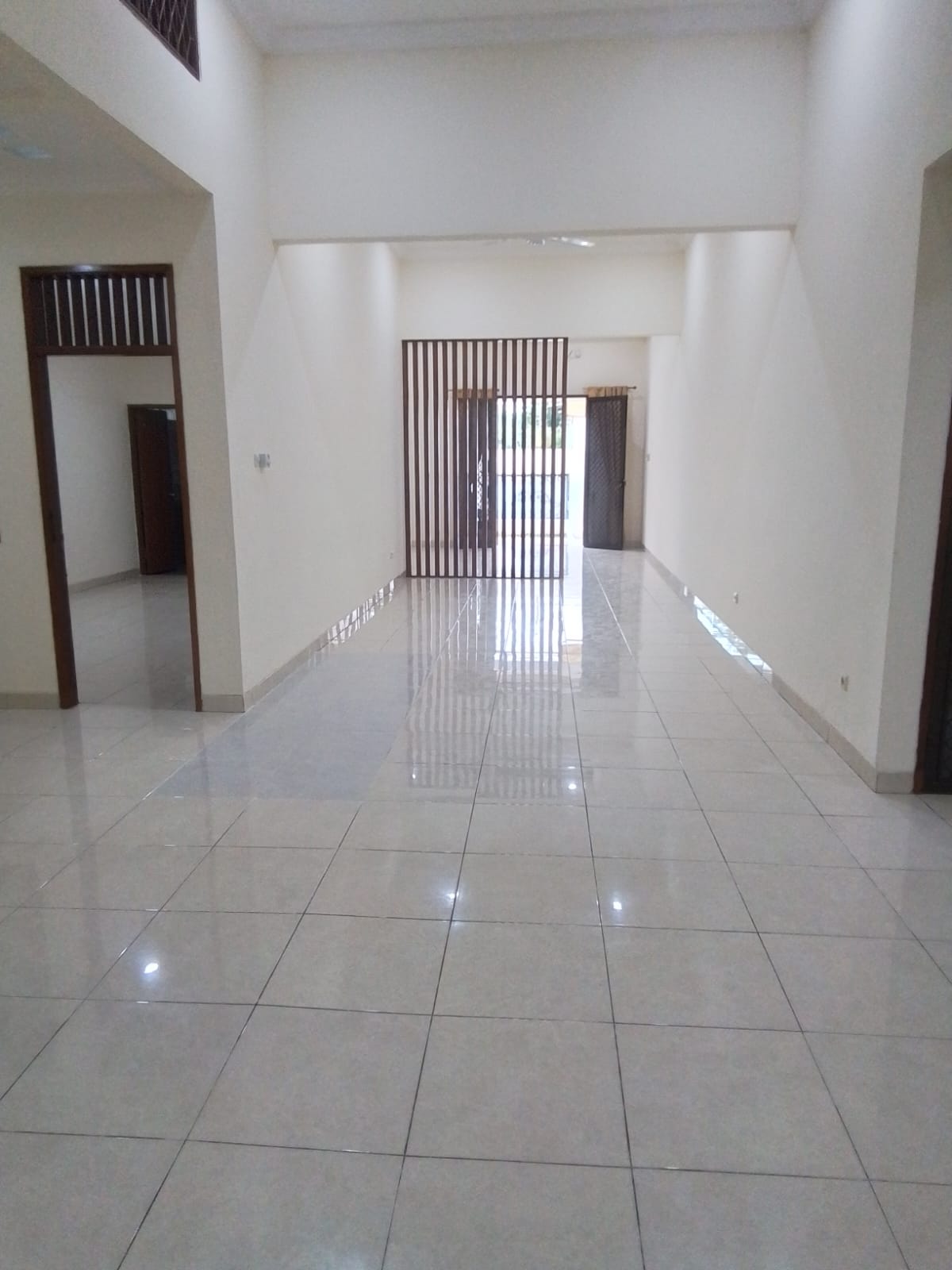 Sewa Rumah Komplek Bisa Kantor di Cilandak, Jakarta Selatan