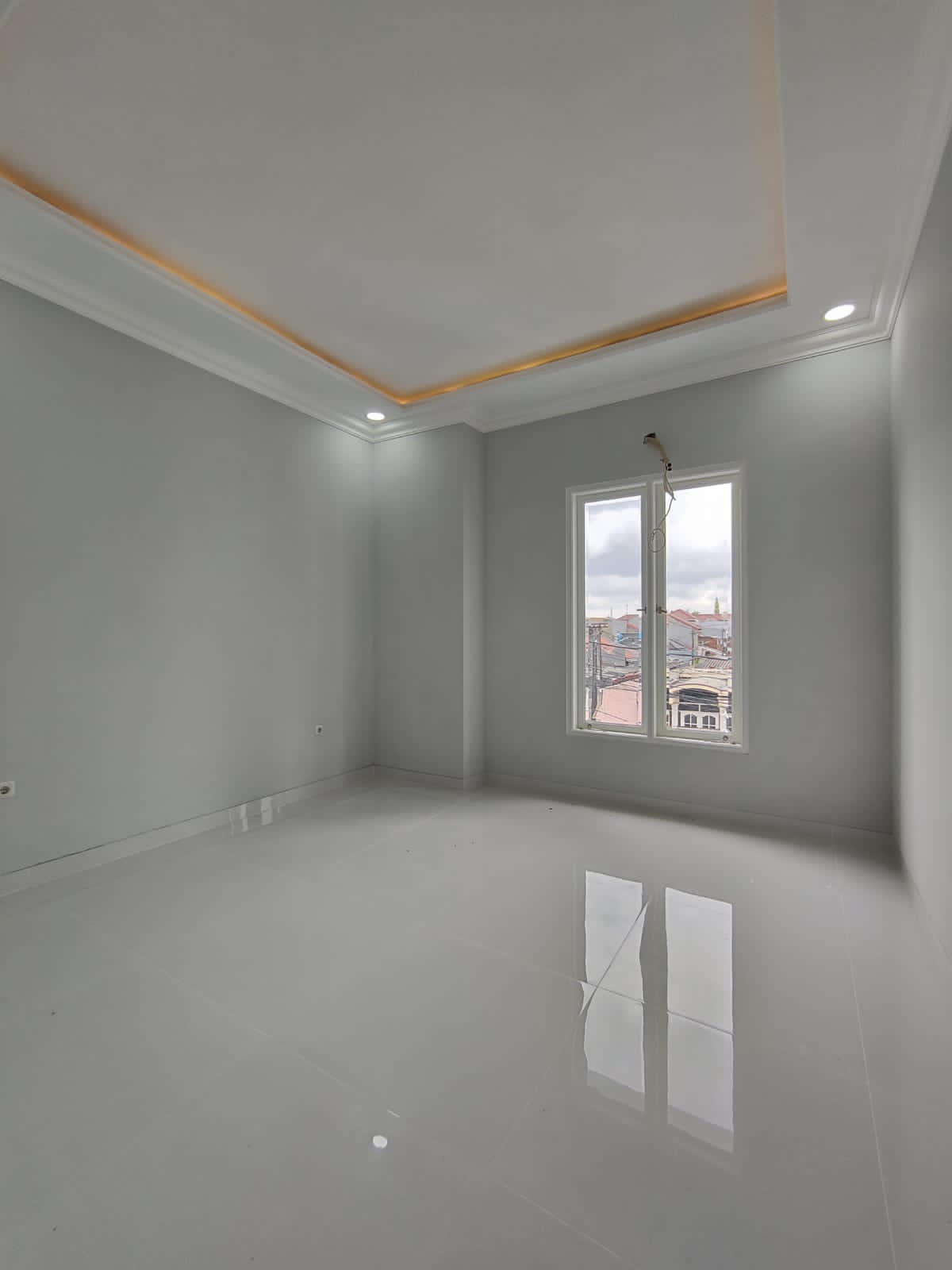Jual Rumah Baru Komplek di Pondok Bambu, Duren Sawit, JakTim