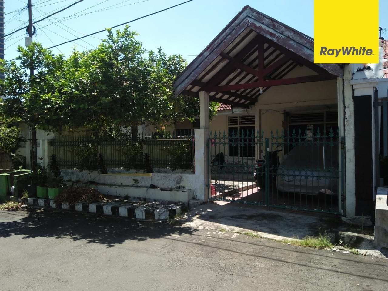 Rumah Dijual Kencana Sari Timur Gunung Sari Surabaya