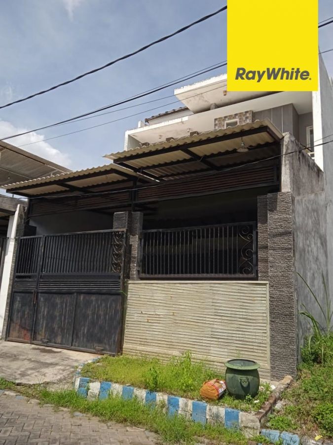 Rumah 2 lantai Dijual di Griya Benowo Indah Surabaya