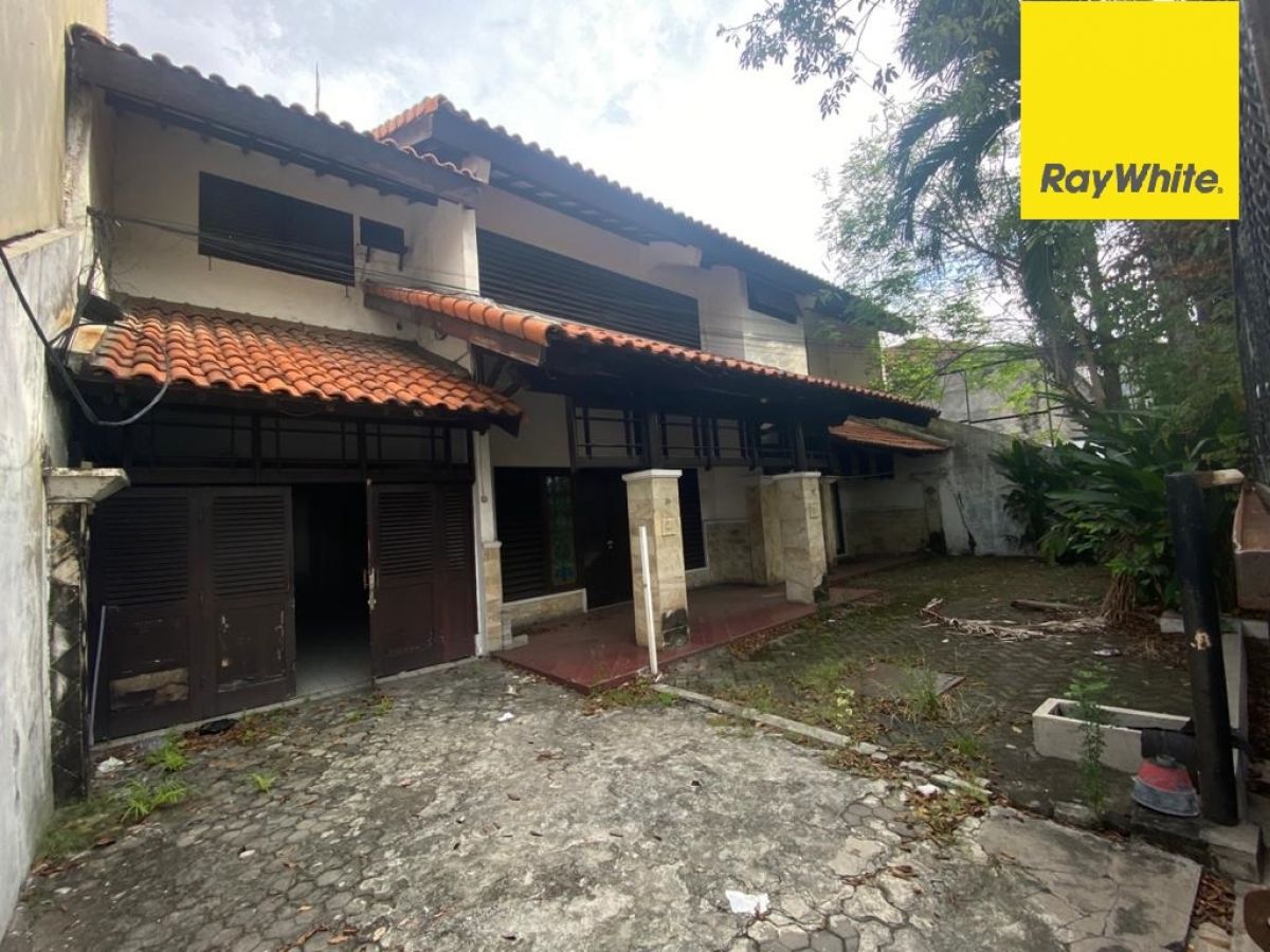 Rumah 2 lantai Disewakan di Manyar Jaya Surabaya
