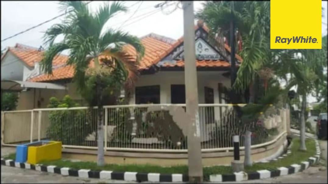 Rumah Hook Dijual Babatan Pantai Mulyorejo Surabaya