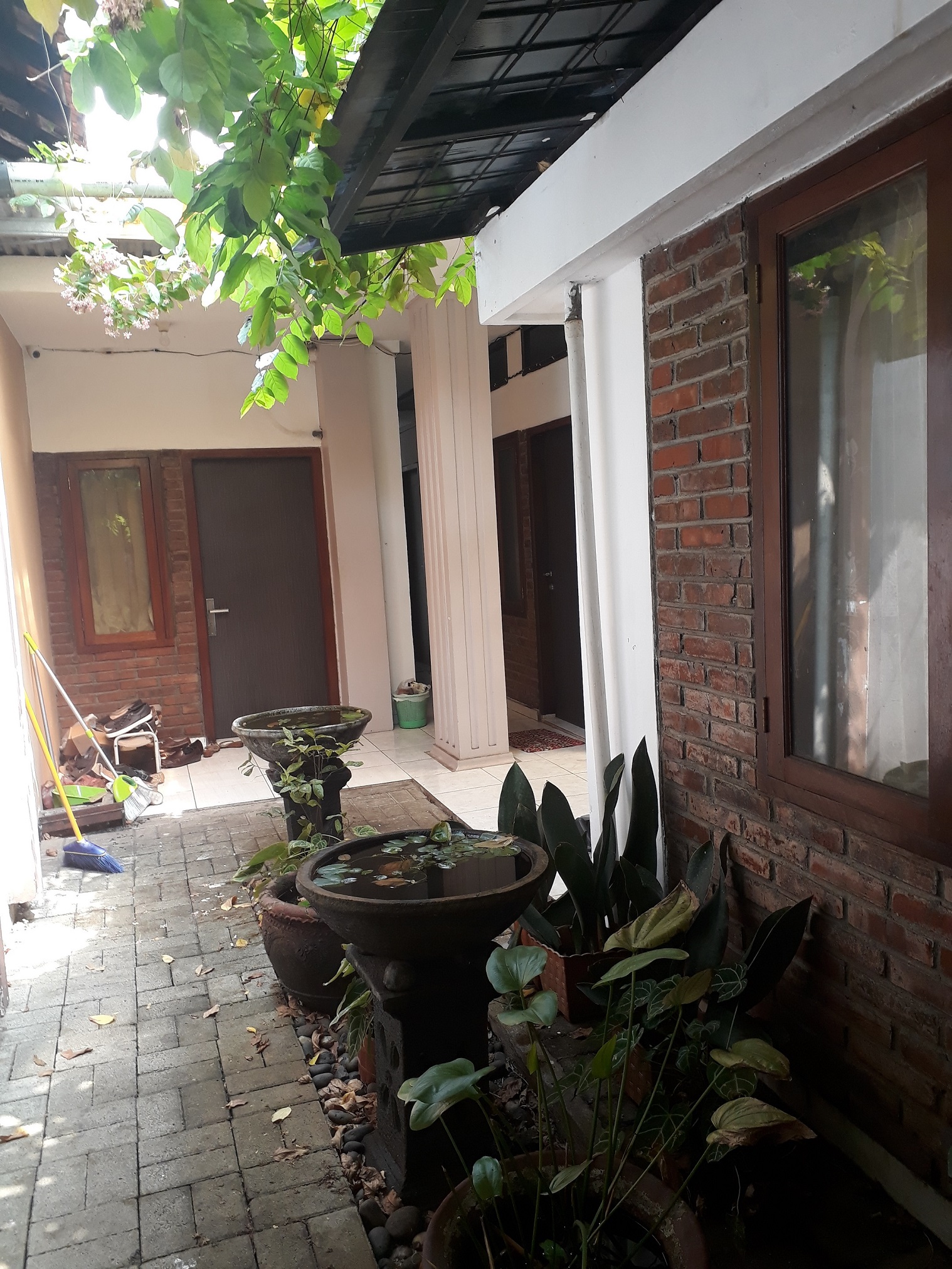 Dijual 2 rumah 514m2 di Pejompongan Benhill Jakarta Pusat