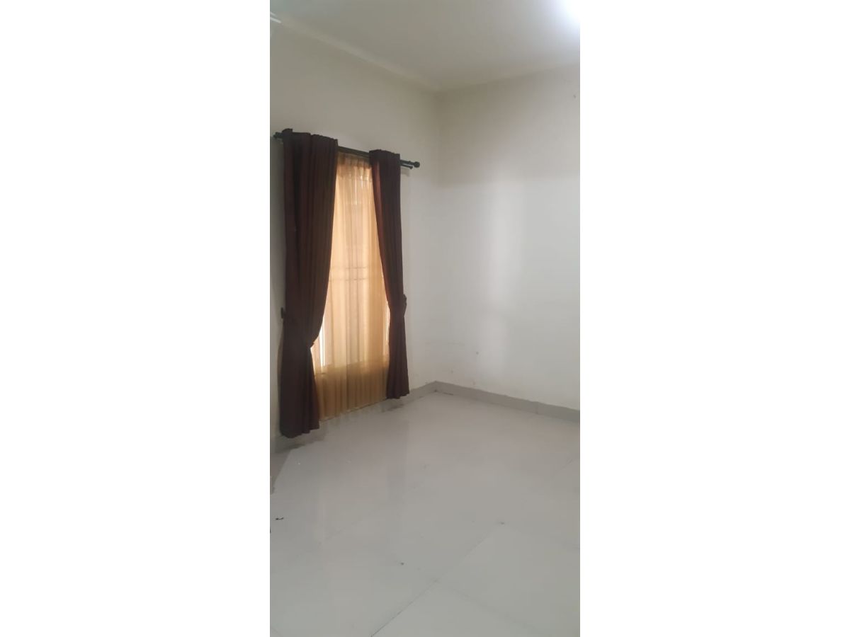 Disewakan Rumah Minimalis di Komplek Pulo Permata Sari, Bekasi