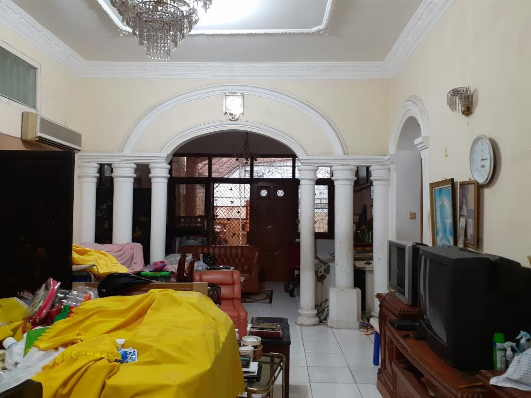 Rumah 2 lt daerah nyaman  Jln Gurame Rawamangun Jakarta Timur.