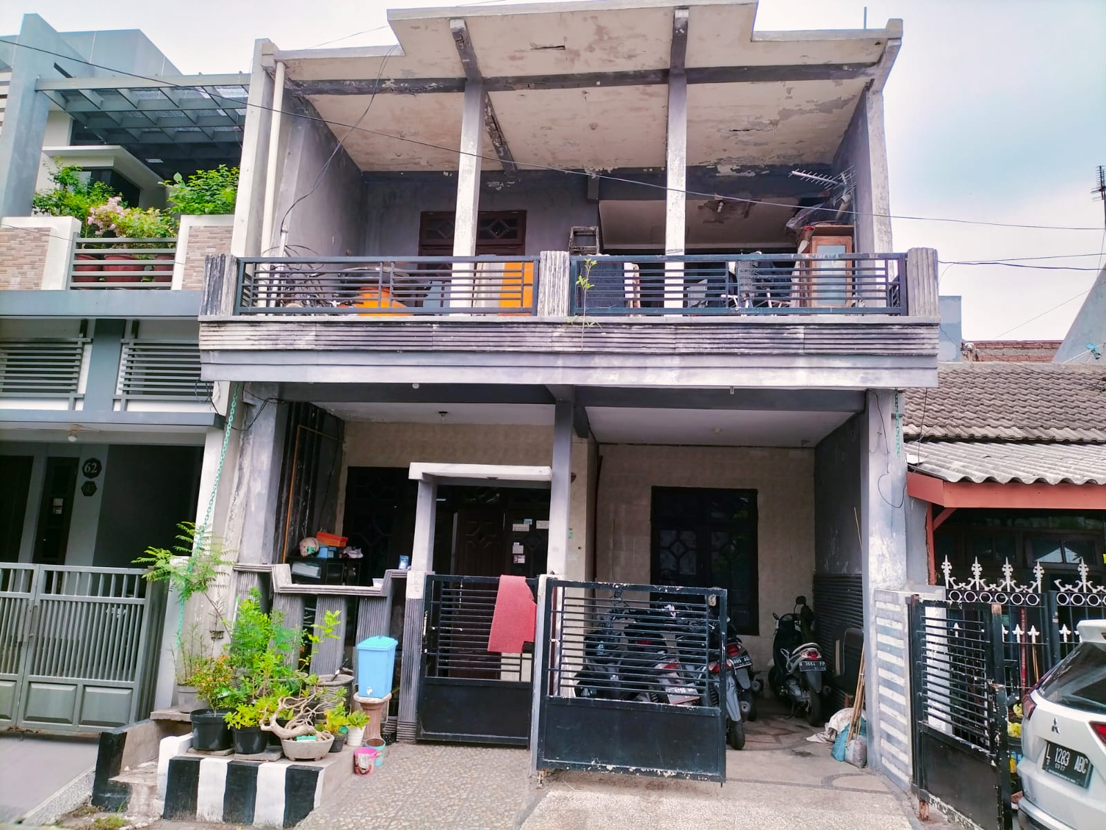 rumah dijual wisma penjaringan sari surabaya