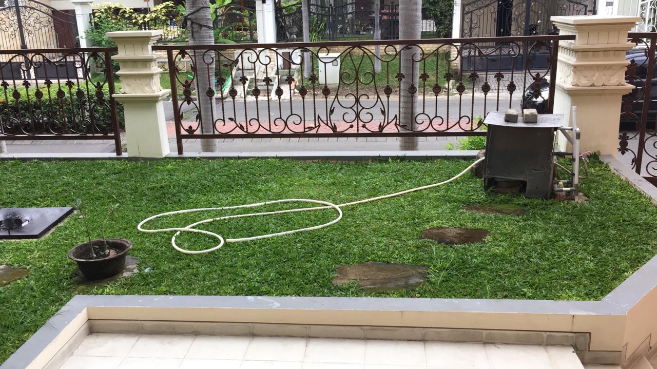 rumah disewakan villa sentra raya citraland surabaya