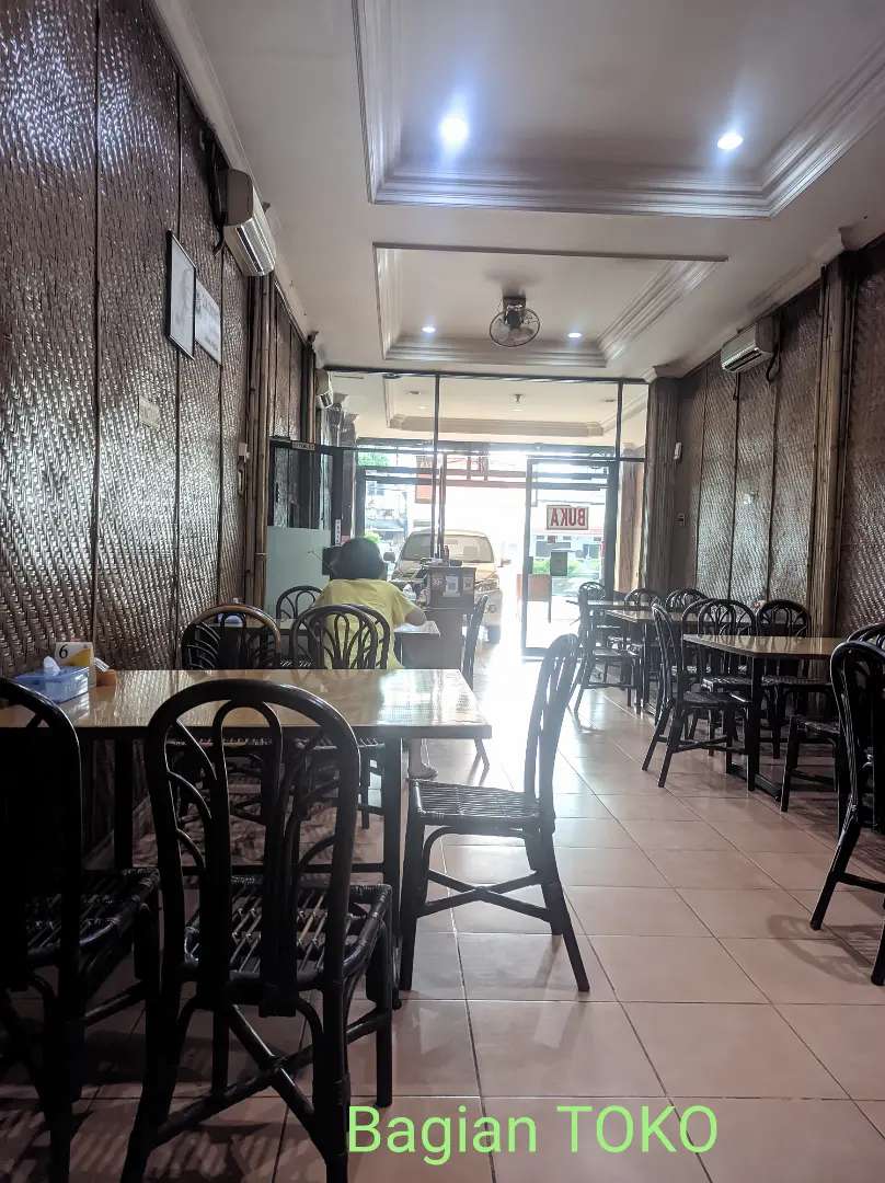 Rumah Cocok Untuk Kantor, Pinggir Jalan Otista Raya
