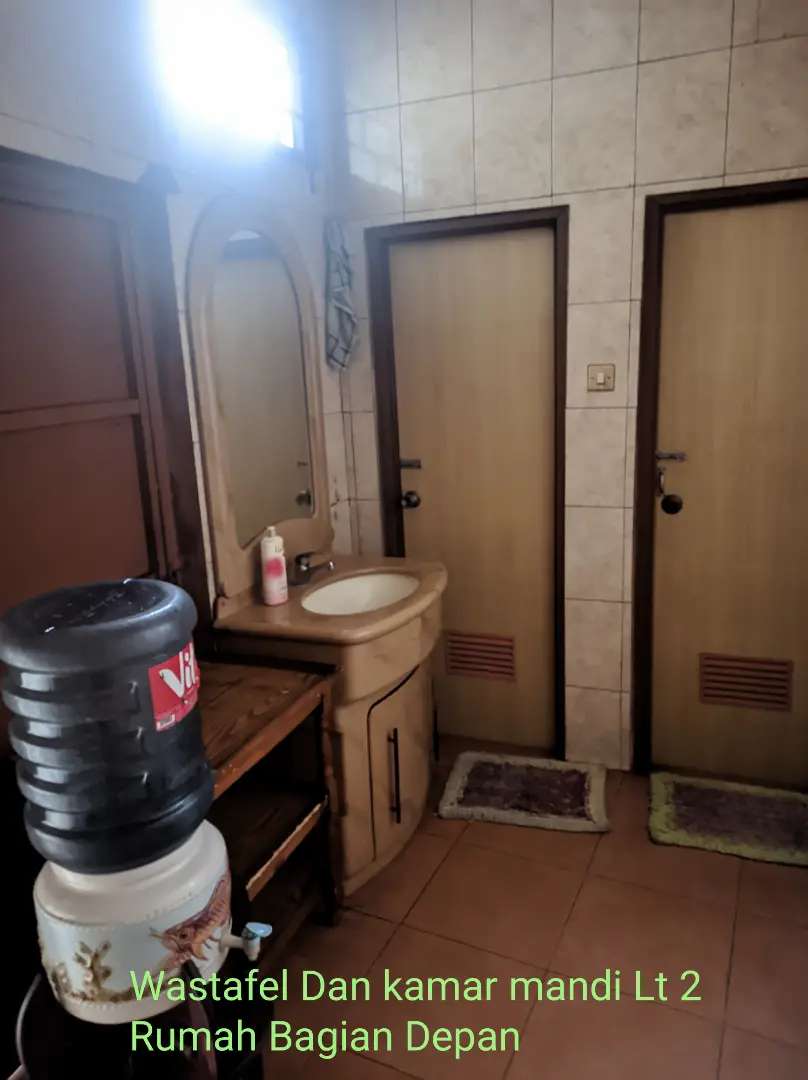 Rumah Cocok Untuk Kantor, Pinggir Jalan Otista Raya
