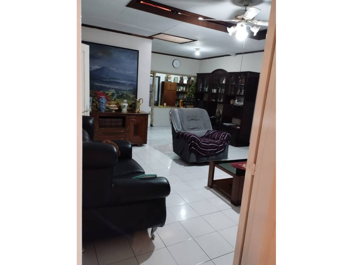 Dijual Rumah Luas di Gunung Batu, Dekat Stasiun Bogor DAS156