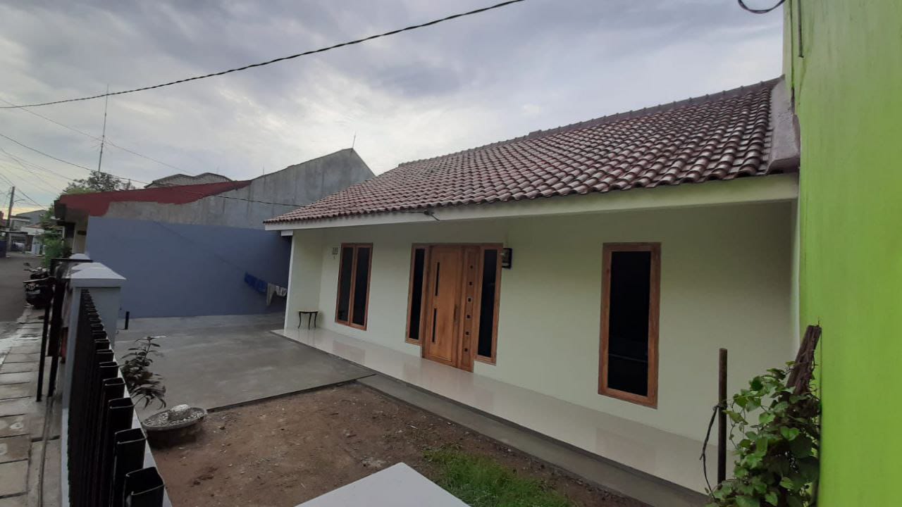 Rumah siap huni 5kamar dekat Unpam Pamulang bisa untuk kosan