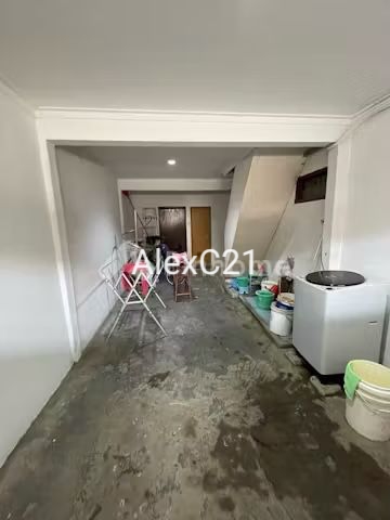 Dijual Rumah Lokasi Sangat Strategis, Akses Mudah Pinang Ranti
