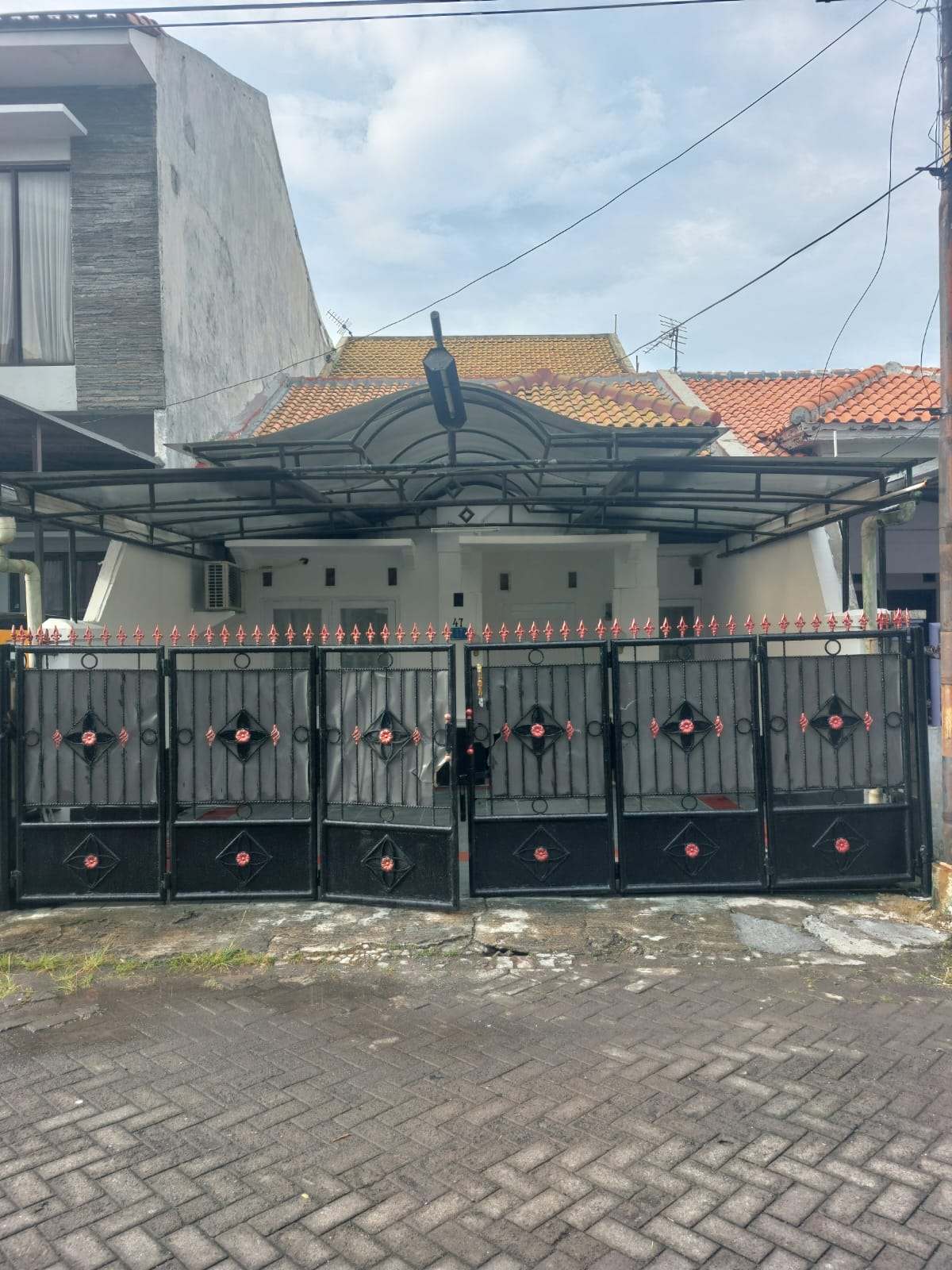 rumah dijual medokan asri utara surabaya