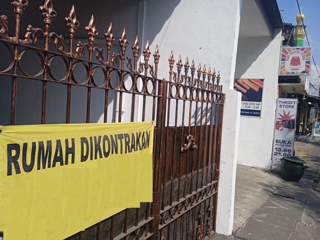 rumah disewakan semolowaru surabaya