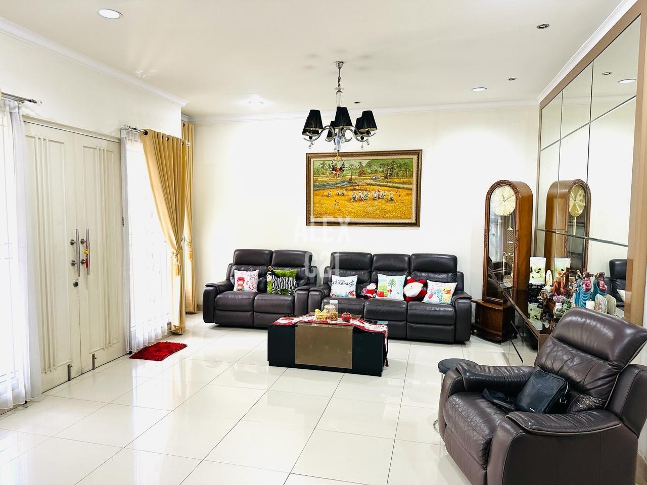 dijual Rumah diPuri Mansion,kosambi, cengkareng jakarta barat