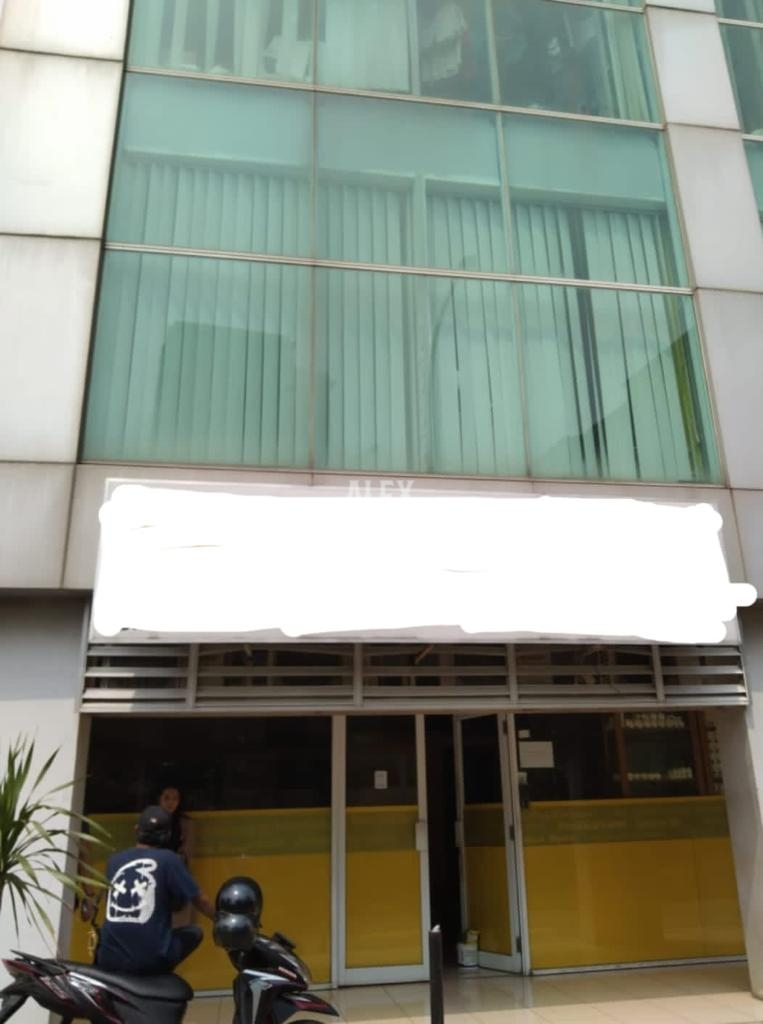 ruko Belmont Residences jl.lapangan bola, meruya ilir, jak bar