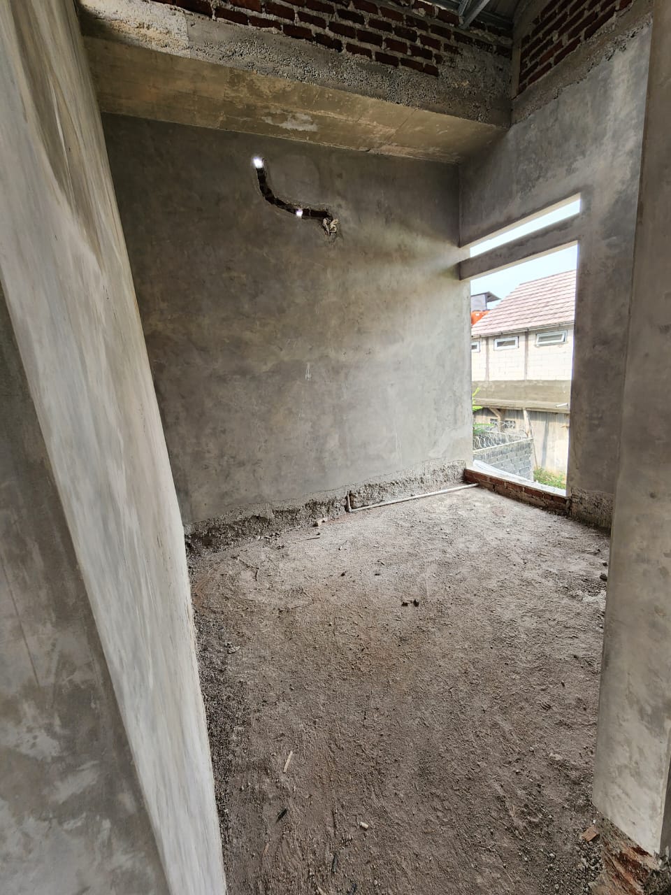 JUAL RUMAH LANTAI 2 CISARANTEN KOTA BANDUNG