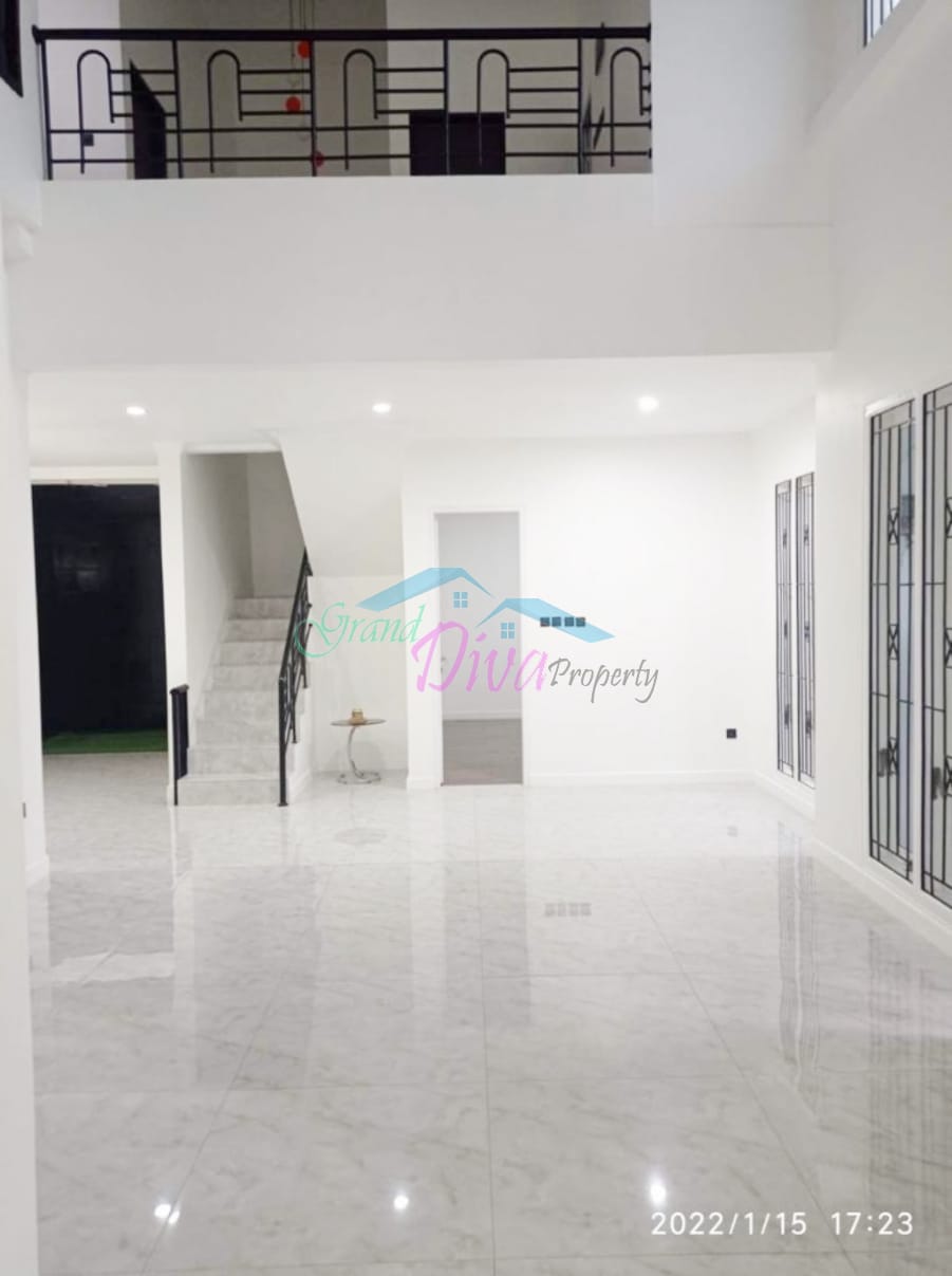 RUMAH DI VILLA GALAXY BEKASI SELATAN