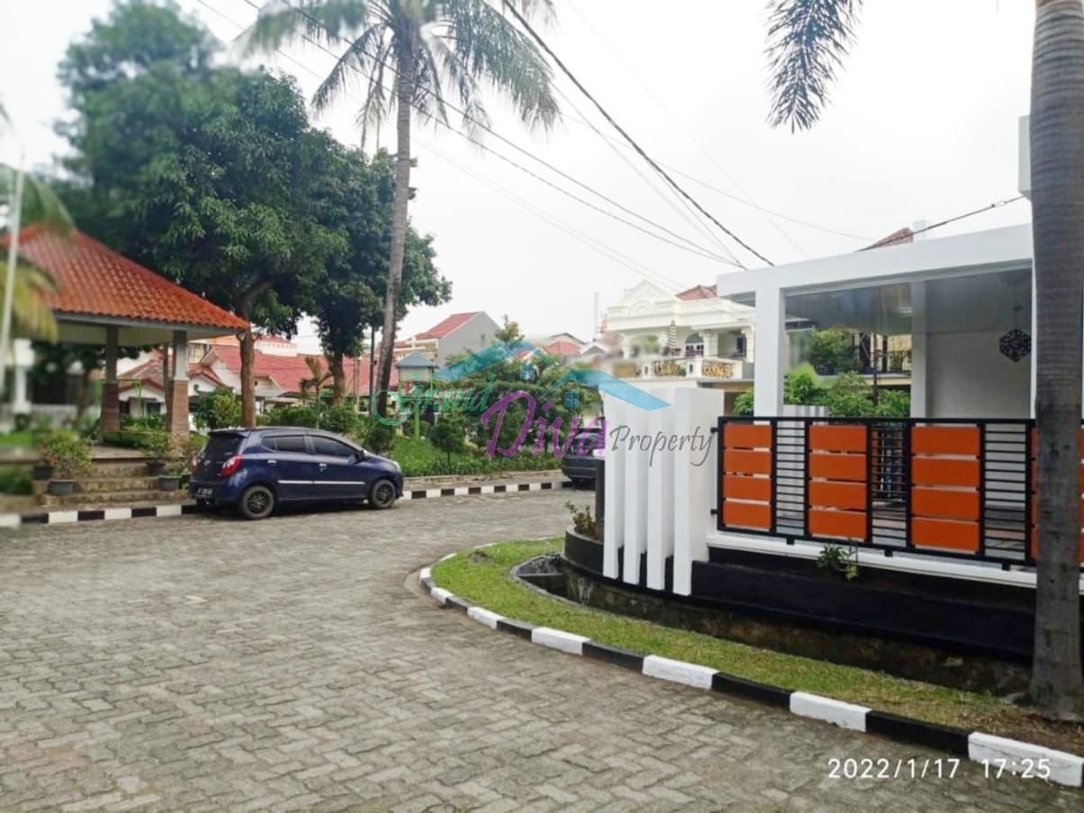 RUMAH DI VILLA GALAXY BEKASI SELATAN