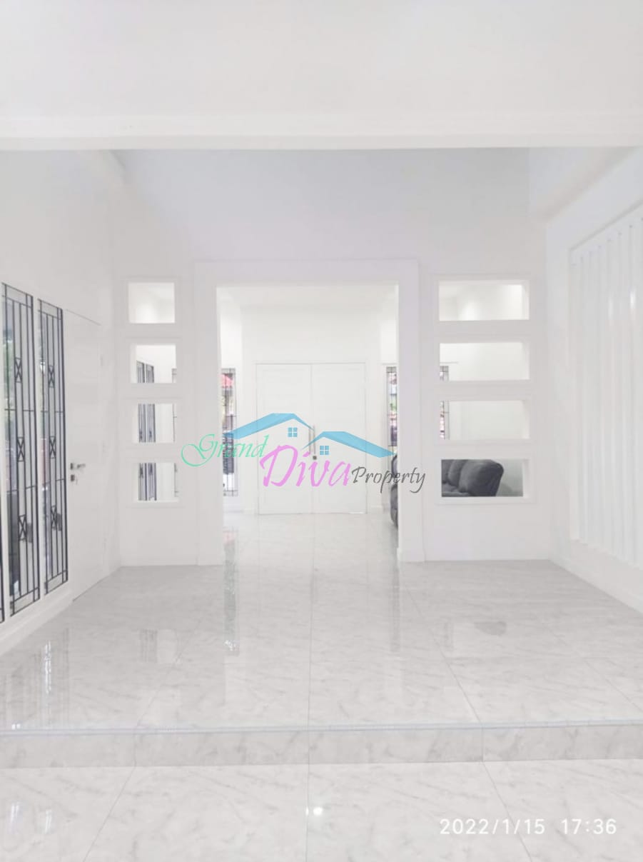 RUMAH DI VILLA GALAXY BEKASI SELATAN